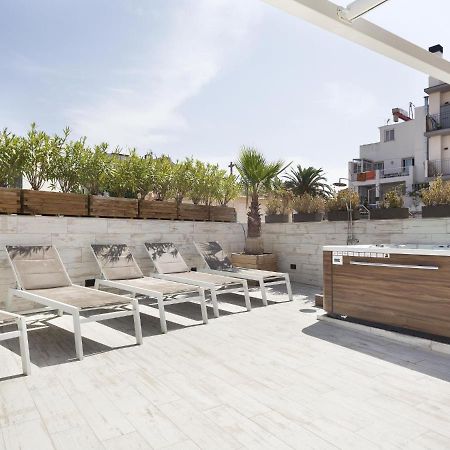 Sitges Spaces Mediterranean Apartments 5 Bedrooms, 4 Bathrooms, 75M2 Terrace, Centre Sitges- Sleeps 11 Exterior foto