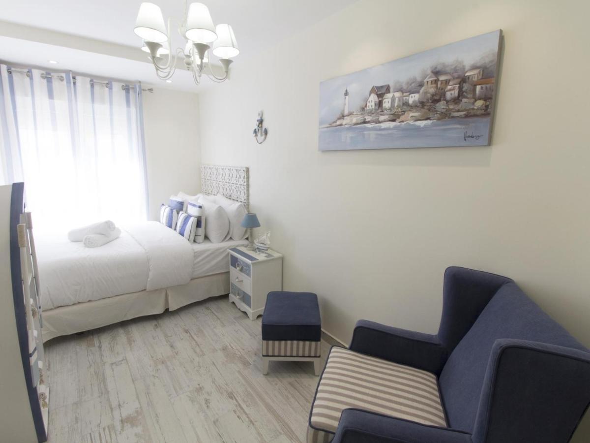 Sitges Spaces Mediterranean Apartments 5 Bedrooms, 4 Bathrooms, 75M2 Terrace, Centre Sitges- Sleeps 11 Exterior foto